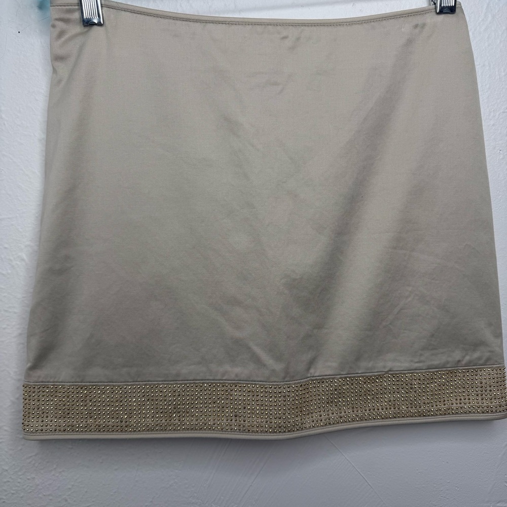 Burberry London Beige Mini Skirt with Embellished Hem gold Sz: 2 USA
